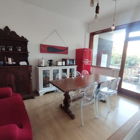 Vanity Apartment - 4 Bedrooms With 4 Bathrooms - Ac & Wifi Rome Luaran gambar