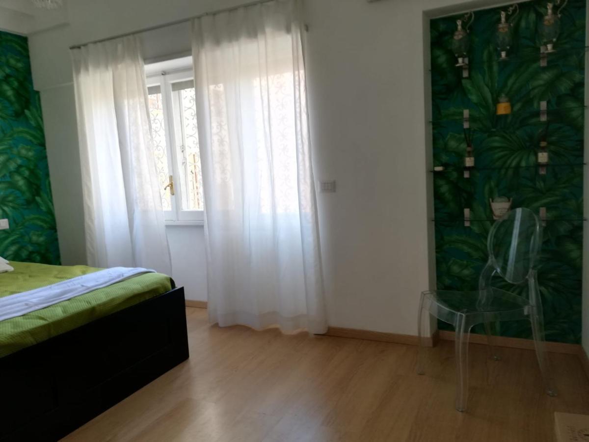 Vanity Apartment - 4 Bedrooms With 4 Bathrooms - Ac & Wifi Rome Luaran gambar