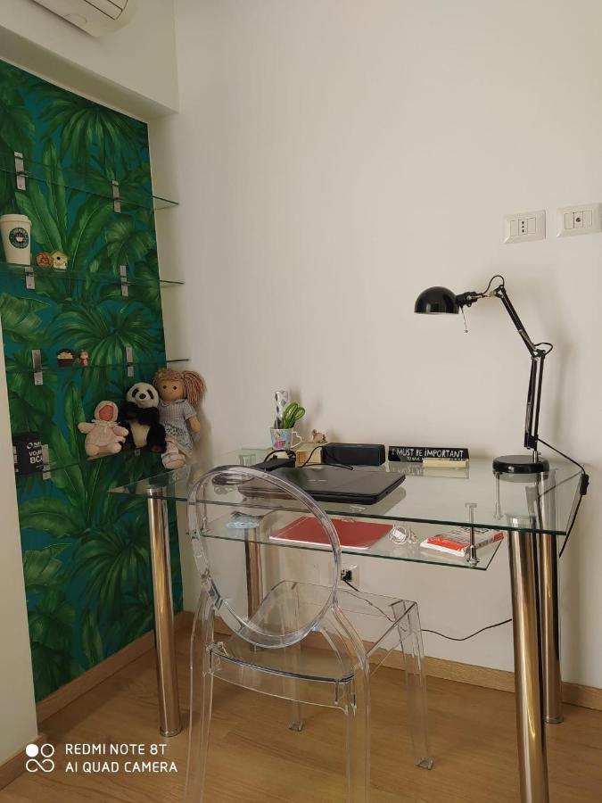 Vanity Apartment - 4 Bedrooms With 4 Bathrooms - Ac & Wifi Rome Luaran gambar